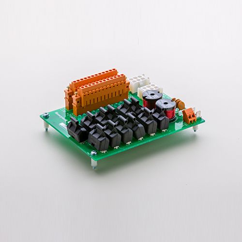 51304425-175_LG-Image