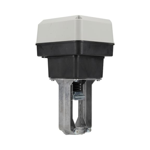 ba-bms-ML6425A3022-left.jpg
