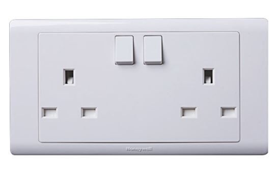 hbt-ep-p63747whisg-prana-2-gang-switched-socket-outlprimaryimage.jpg