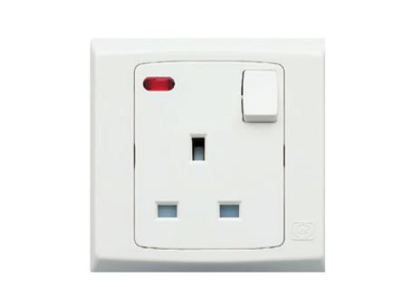 hbt-ep-s2657whimy-1-gang-13a-switched-socket-outlet-primaryimage.jpg
