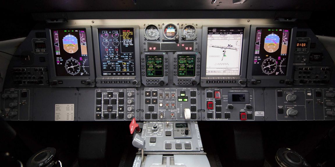 The Primus 1000 Integrated Avionics System is a fail-passive autopilot/flight director and display system with horizontal and vertical flight guidance modes.