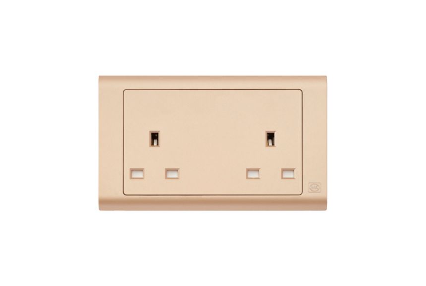 MV781CHM, 2G unswitched Socket, Champagne, front