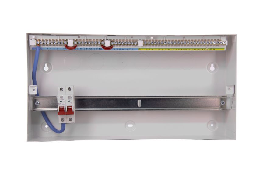 MK5721SMET 21 WAY MCU WITH 100A SWITCH, front