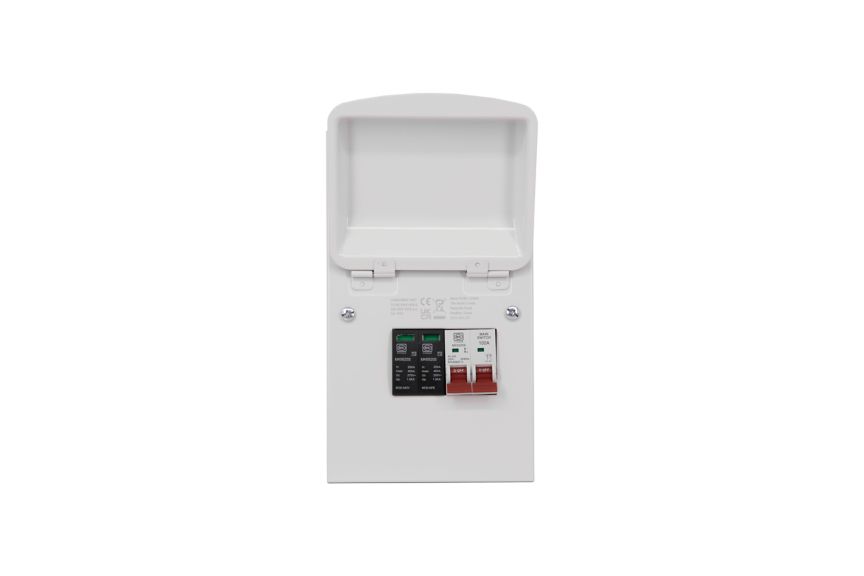 MKS5704SMET 4 WAY MCU WITH 100A SWITCH & SURGE, front