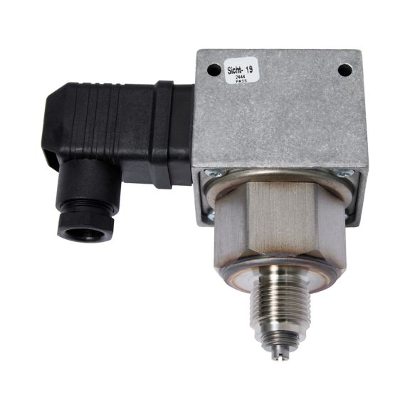 VACUUM SWITCH