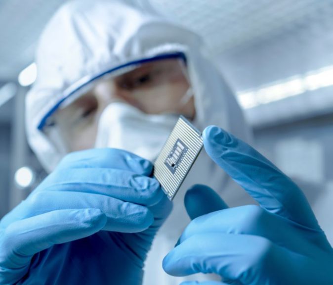High Tech & Semiconductor