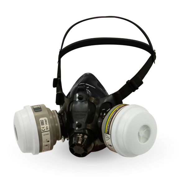 HM7700 BAYONET HALF-MASK