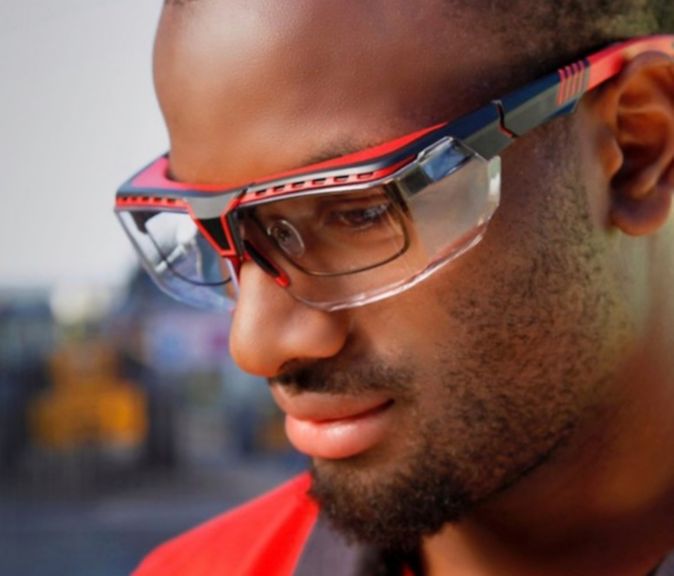 Protección para cabeza, ojos y cara