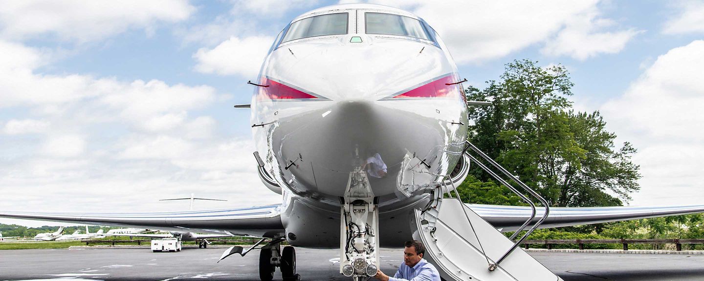 Business Jet Light Inspection