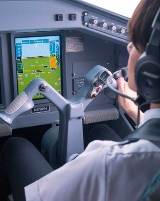 Pilot cockpit