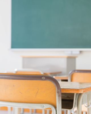 Education_Banner_2880x1440_0321_01.png