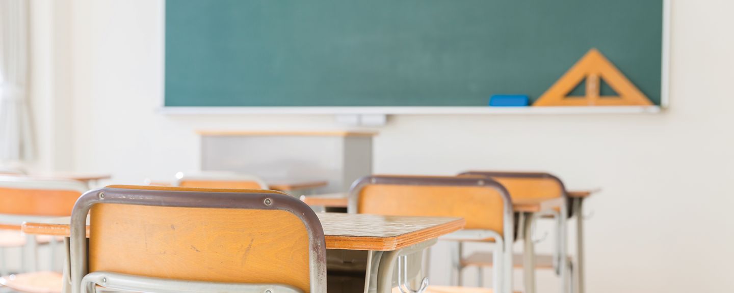 Education_Banner_2880x1440_0321_01.png
