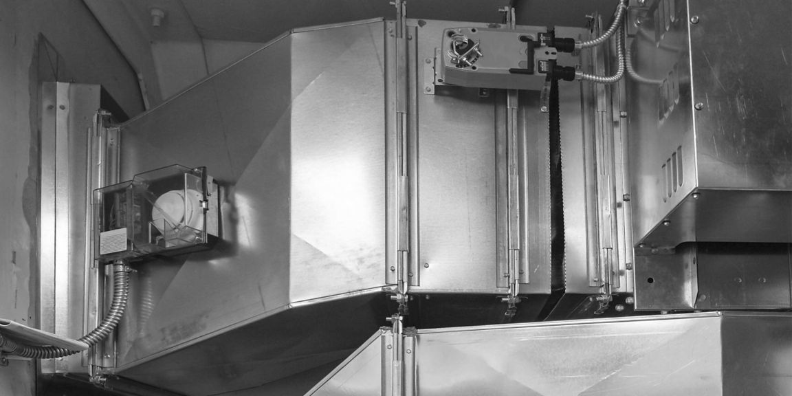 Air damper with actuator