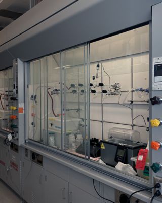 HBT-Phoenix-Controls-Nano-Fume-Hood-screen-2880x1440.png