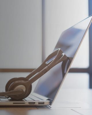 Laptop and headset