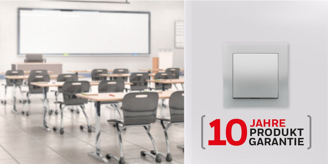 Honeywell PEHA Schalter auf Wand in Schule installiert