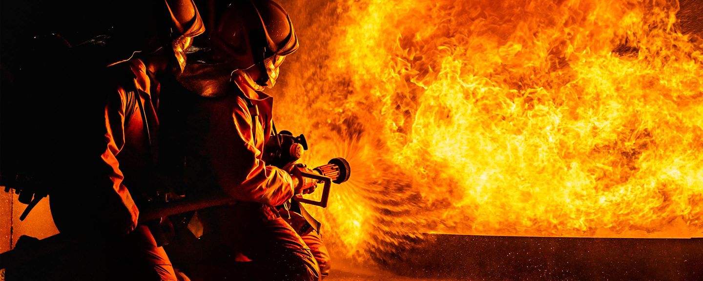 firefighters-2880x1440.jpg