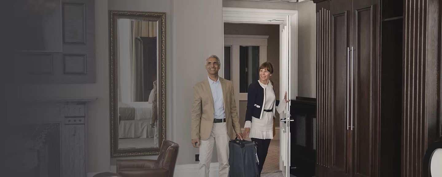 Onity Serene Lock couple entering hotel room