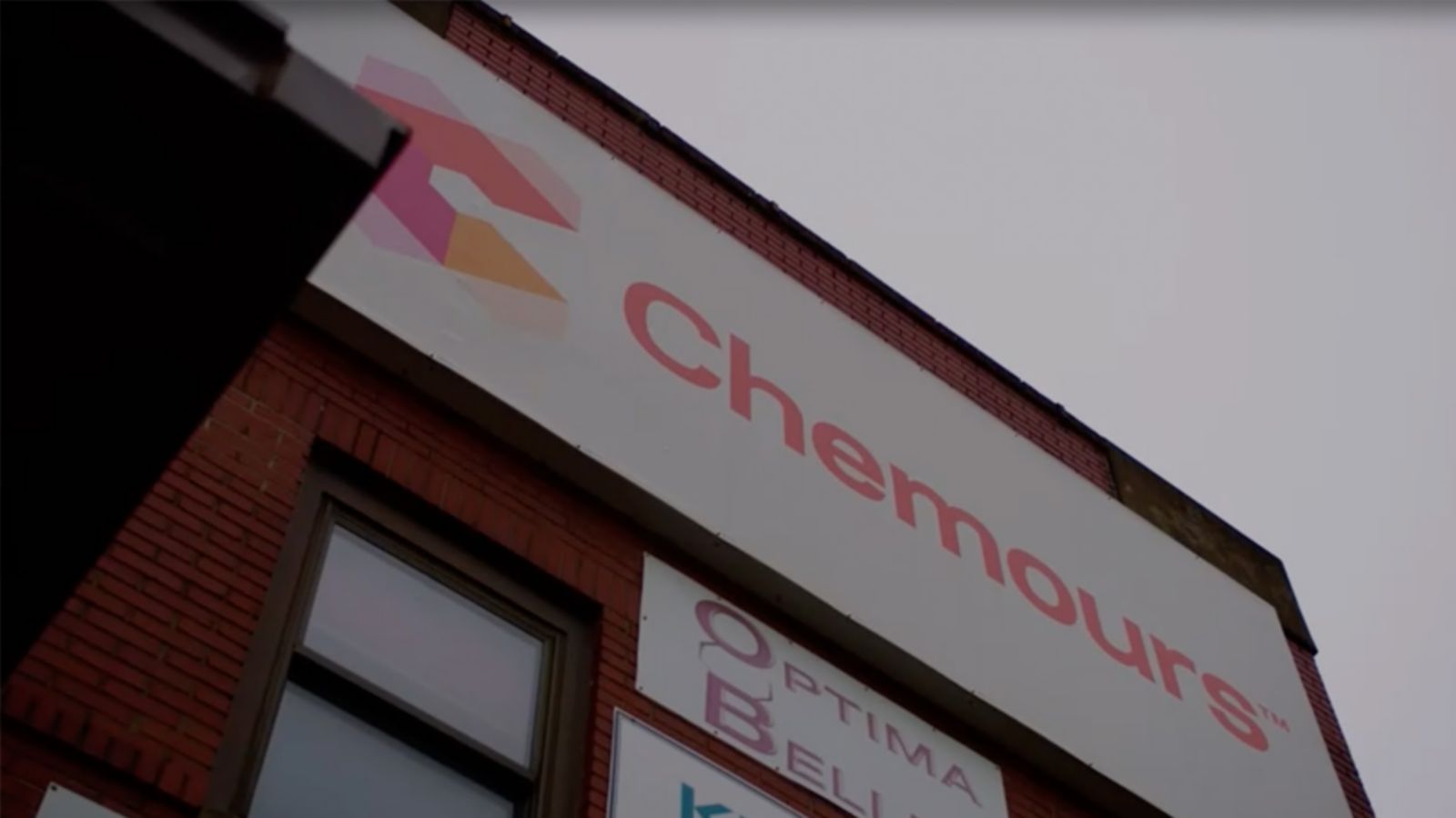 Get an insight into Chemours, a global leader in specialty chemicals. Our image highlights their modern facility, showcasing their commitment to innovation and sustainability in the chemical industry.