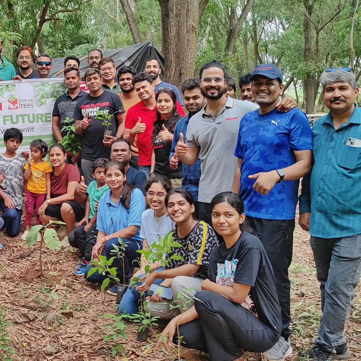 Explore our recent community tree planting event where enthusiastic participants came together to nurture the environment. Discover how you can contribute to a greener future through collaborative efforts and hands-on activities.
