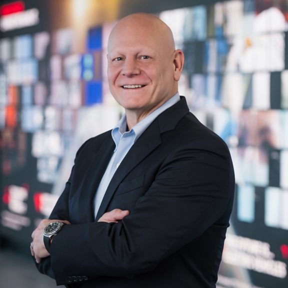 A photo of Eric Seidel, a Honeywell Senior Vice President and Chief Commercial Officer