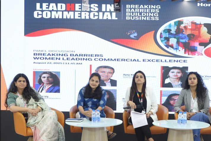 LeadHer in Commercial Event