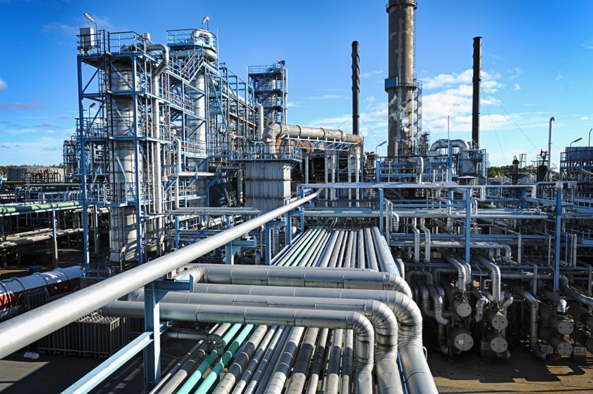 "oil and gas refinery, chemical plant, entire overview with a slight HDR effect."