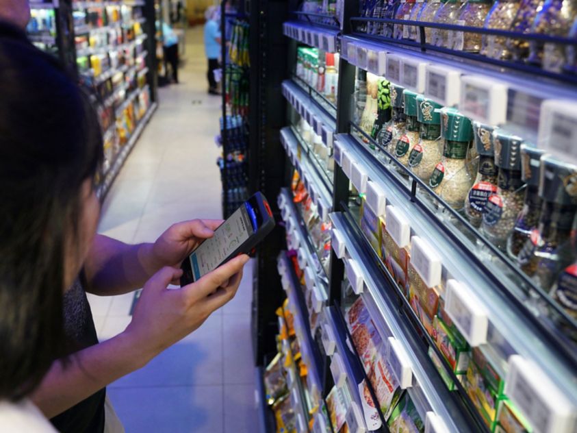 Trust HEM to deploy, support, and manage your mobile fleet from the warehouse floor to the boardroom. Read how in our FAQ now.