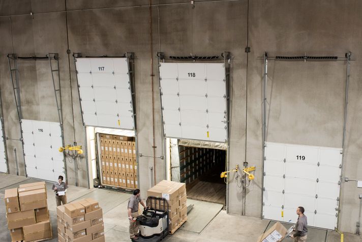 Discover Distribution Center Solutions Designed for Productivity