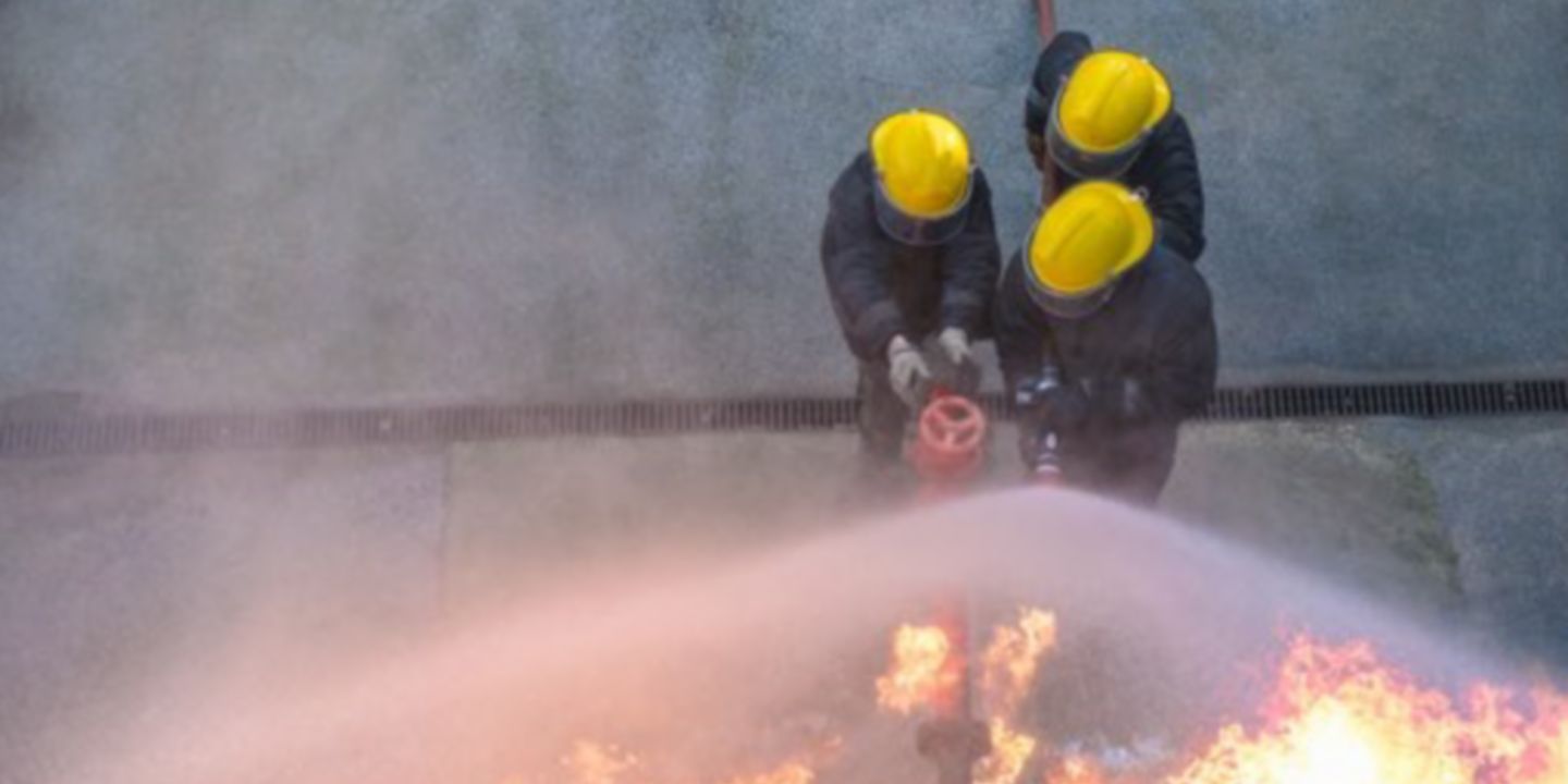 Safety Suite のデモをリクエスト