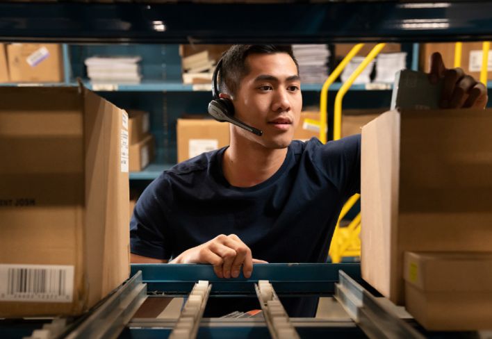 5 Benefits of Switching to Voice-Directed Technology