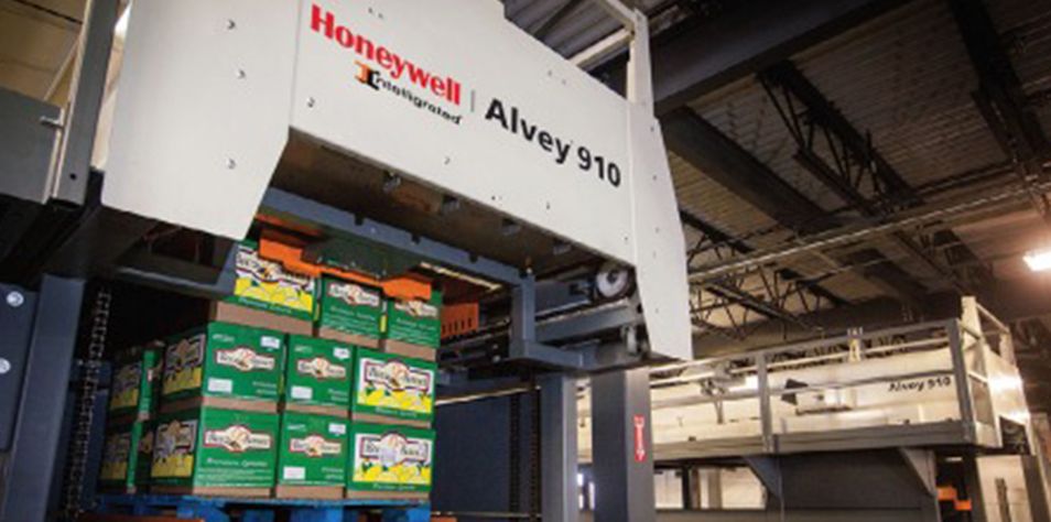 Conventional vs. Robotic Palletizing Image