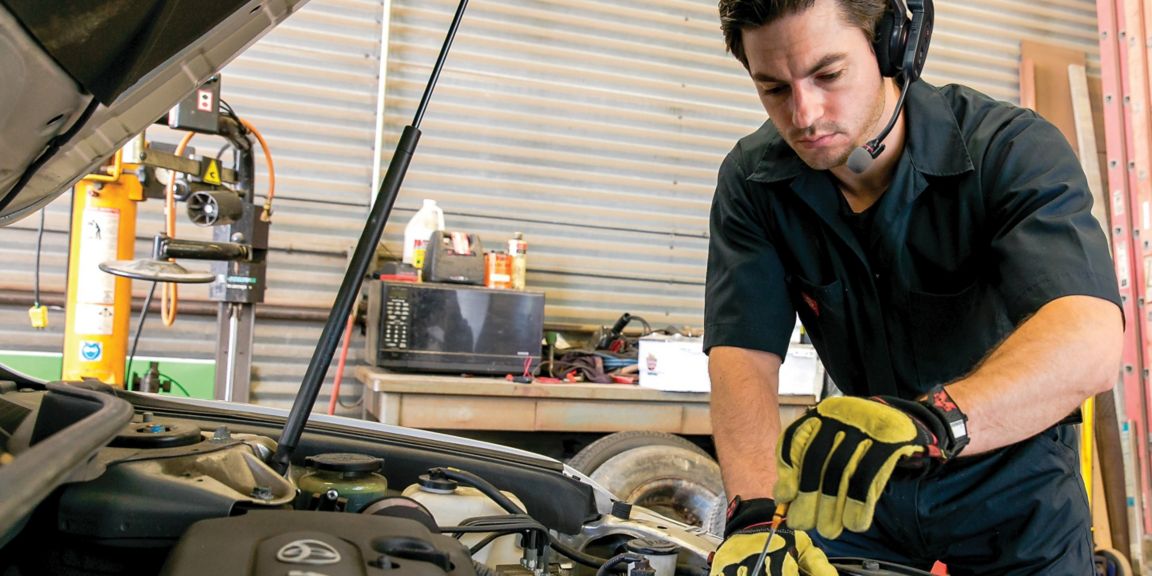 maintenance and inspection worker