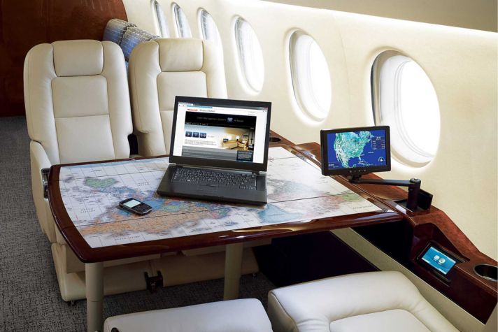 Falcon900 Ovation