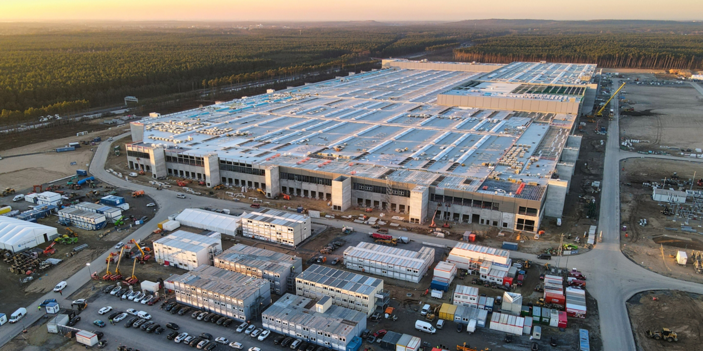 BA-HD-GIGAFCTRY-2880x1440px-03oct2024.jpg