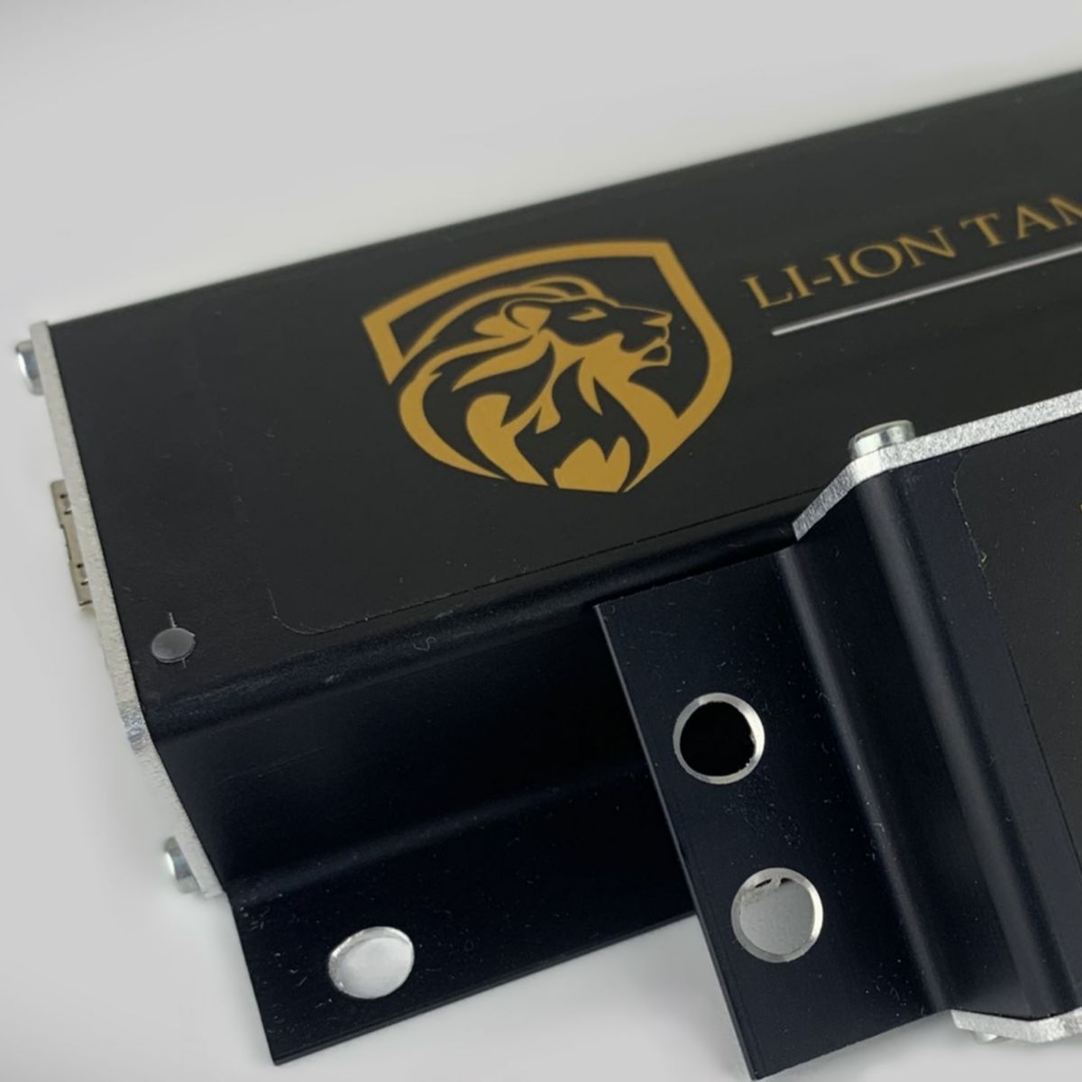 Li-Ion Tamer battery cells are used for energy storage and power supply units in equipment and electric vehicle systems.