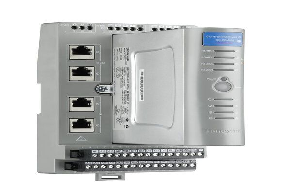 RTU2020 Non Redundant Controller: White background, Large