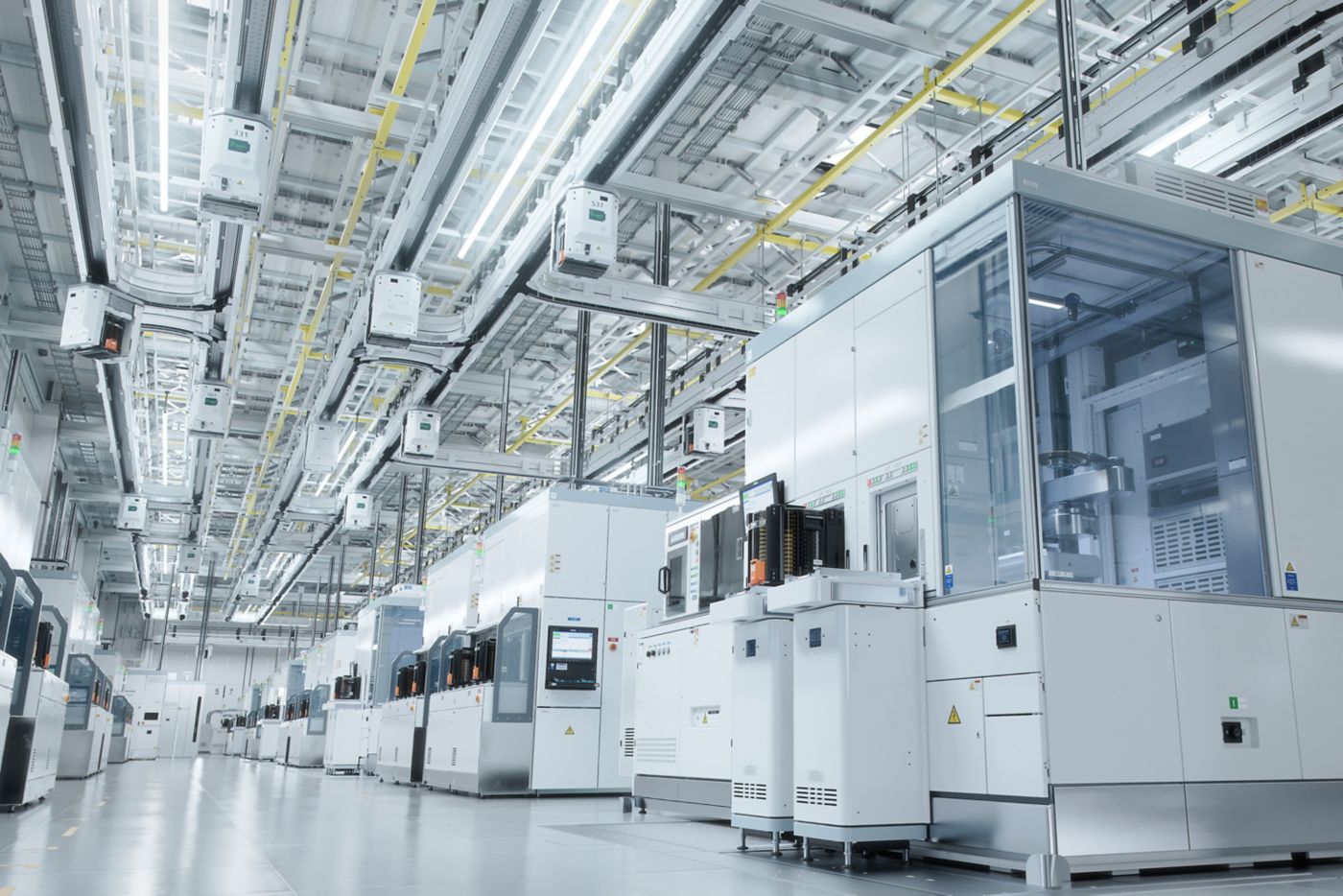 Modern smart factory with automated production lines, robotics, and advanced industrial systems improving efficiency, precision, and scalability.