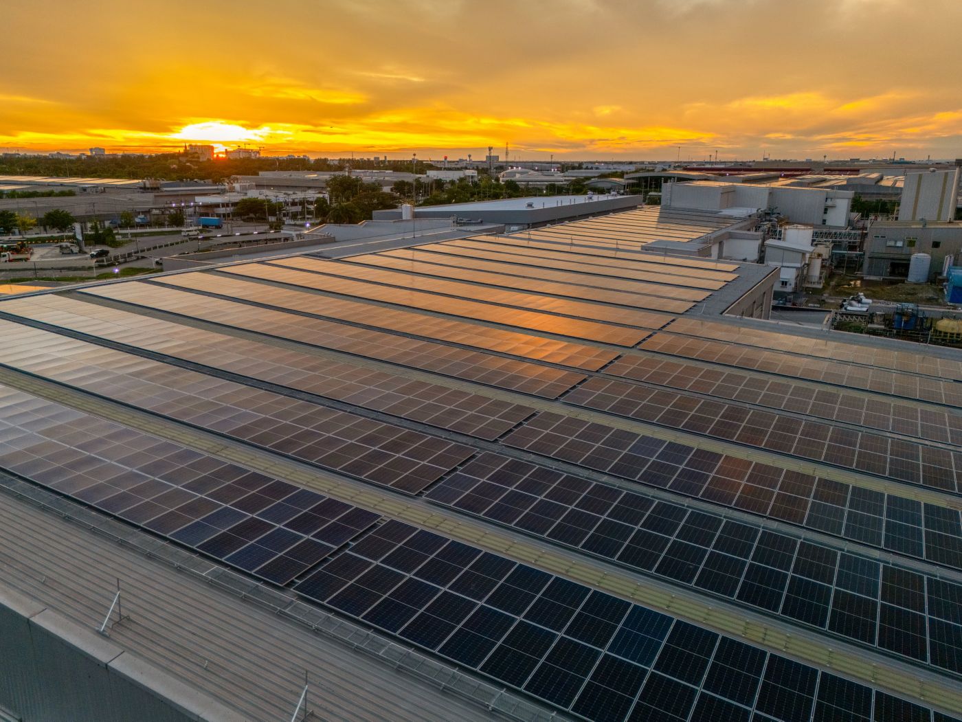 Solar Panels on Industrial Rooftop Supporting Clean Energy Innovation