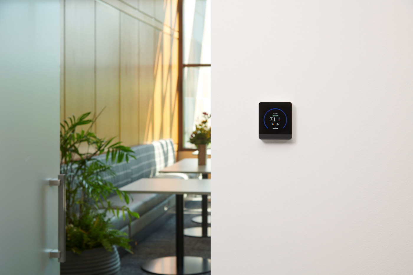 Honeywell TC300 image